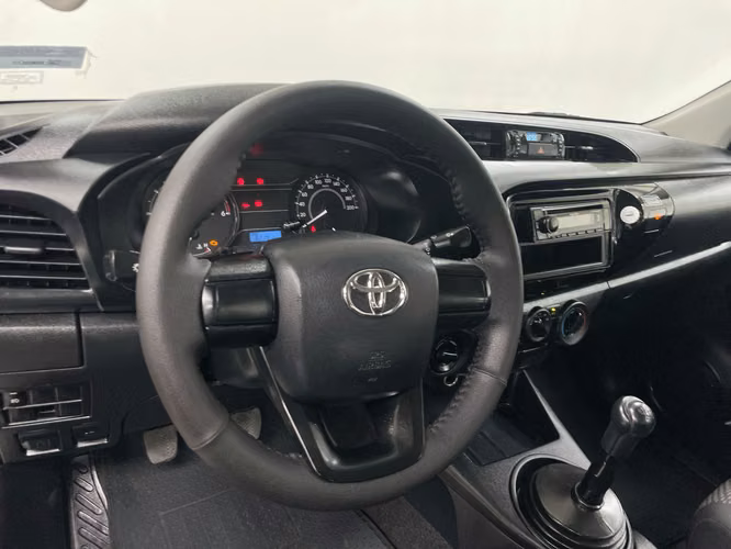 TOYOTA HILUX - 2025 - PPHX - Automarket - Imagen 6