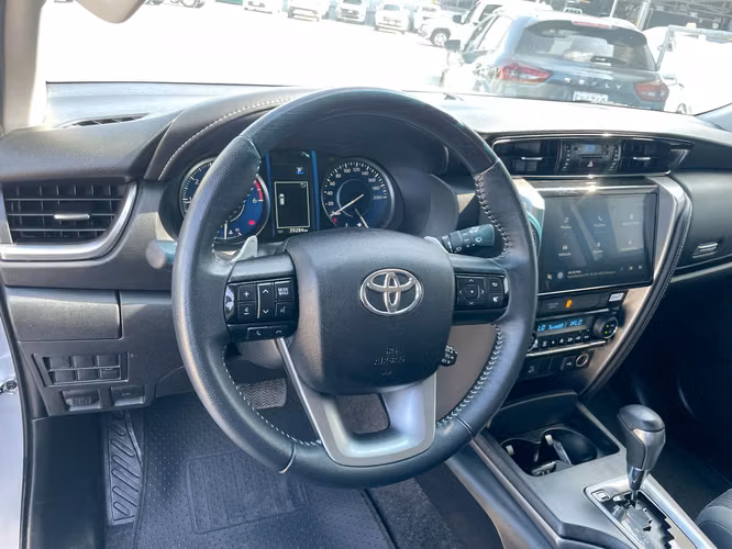 TOYOTA FORTUNER - 2025 - TFXX - Automarket - Imagen 6