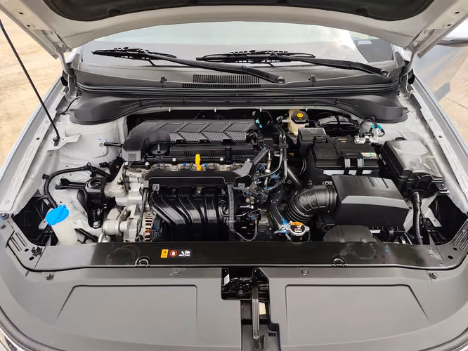 HYUNDAI ACCENT - 2026 - ACAXX - Automarket - Imagen 3