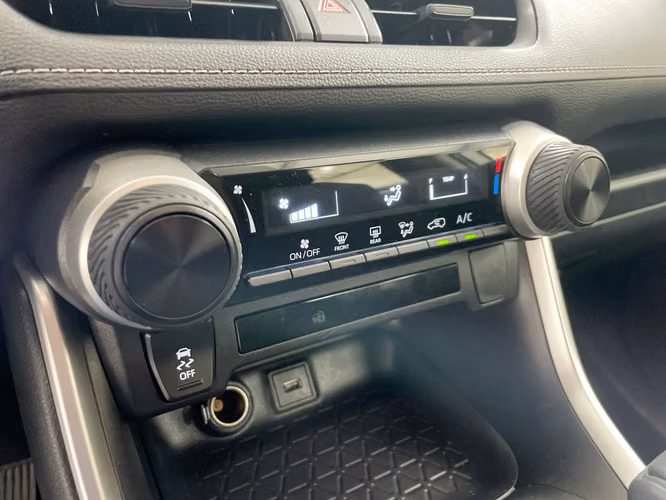 TOYOTA RAV4 - 2025 - RAX - Automarket - Imagen 9