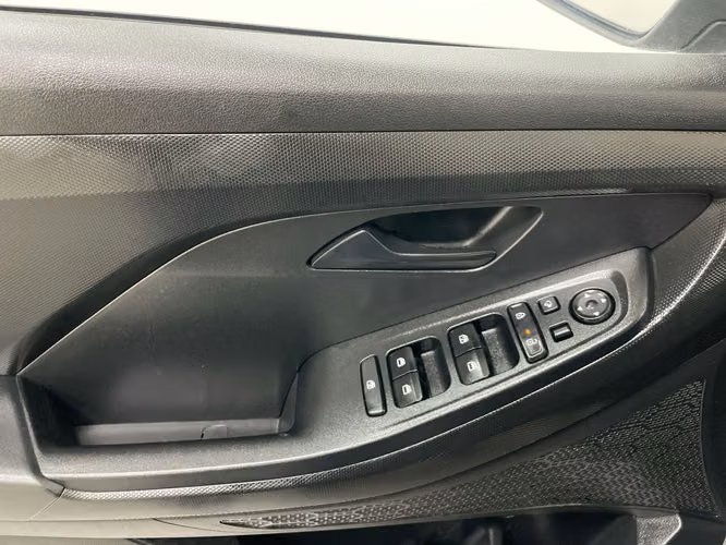 HYUNDAI CRETA - 2026 - HCXX - Automarket - Imagen 4