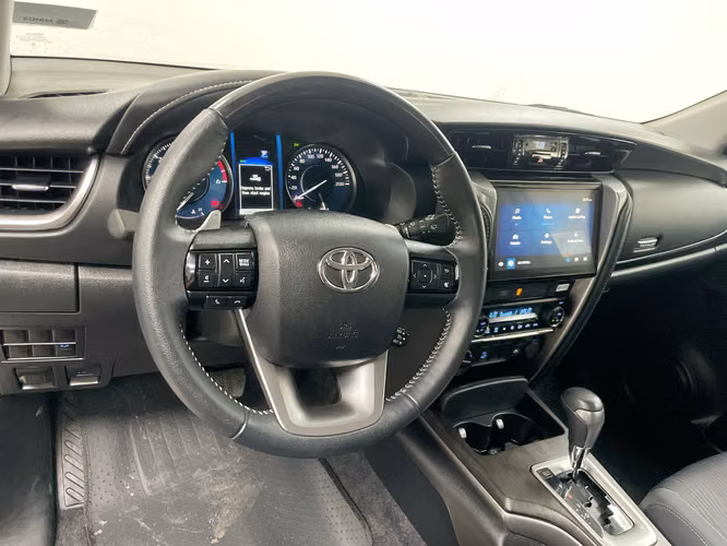 TOYOTA FORTUNER - 2025 - TFXX - Automarket - Imagen 6