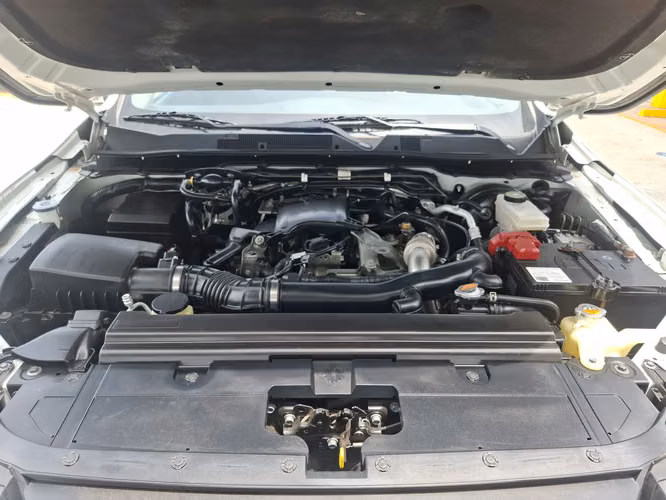 NISSAN NP300 FRONTIER - 2025 - PFNX - Automarket - Imagen 3