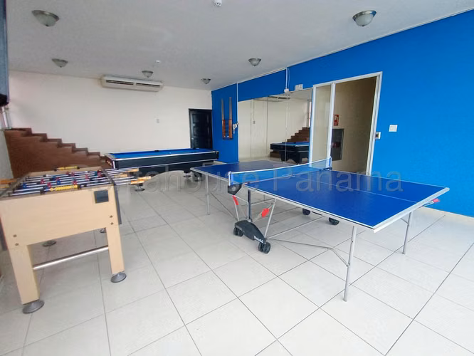 Apartamento en Venta Con Amplias Amenidades en Av Balboa 27*1800Mfk