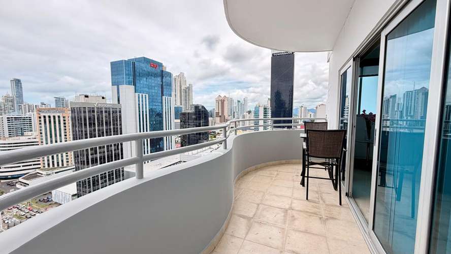 Alquiler de Apartamento en Obarrio. - Imagen 3