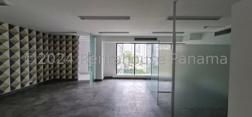 H9616GRR Alquiler de Oficina Comercial en Marbella - Imagen 3