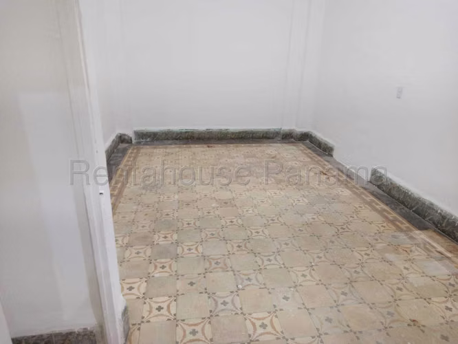 VENTA DE EDIFICIO EN CASCO ANTIGUO  - DARIEN