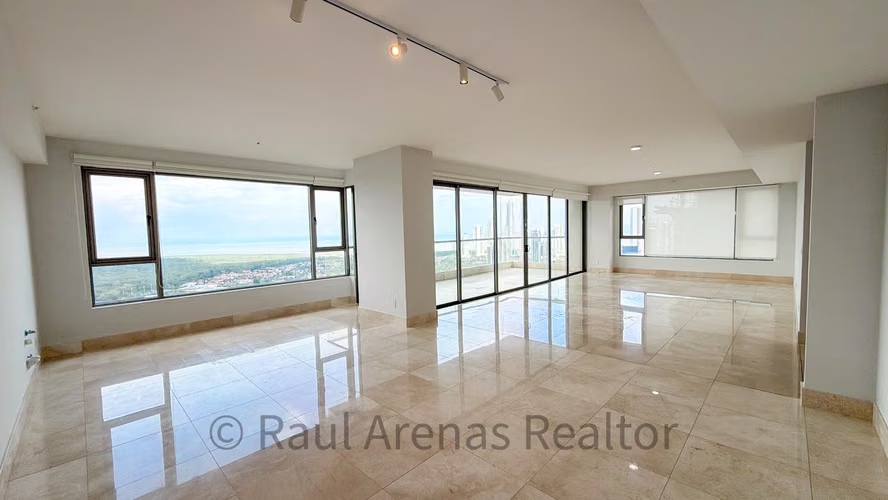 Venta – PH GreenGarden, Santa María
