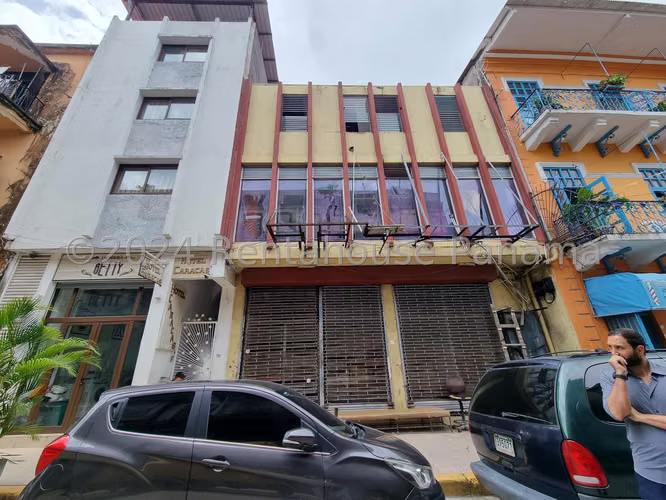 VENTA DE EDIFICIO EN SANTA ANA  - CASA GALICIA
