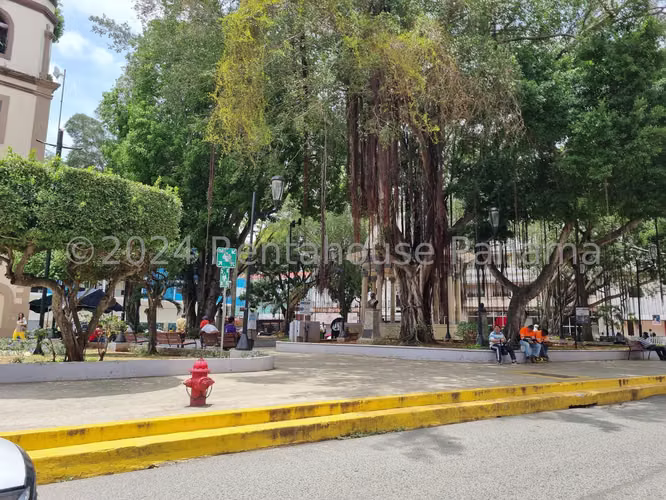 VENTA DE EDIFICIO EN SANTA ANA  - CASA GALICIA
