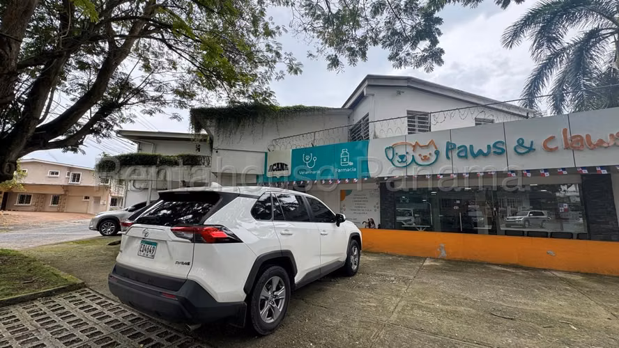 VENTA DE EDIFICIO EN PARQUE LEFEVRE  - CASA COMERCIAL - Imagen 1