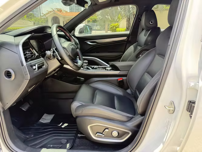 Geely Tugella Full Extras 2023 a solo $18,900 - Imagen 8