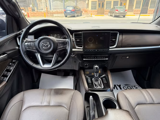 Mazda BT-50 2022 - Imagen 17