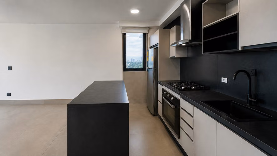 Apartamento en Coco del Mar I  con balcón y vista a la ciudad - Imagen 9