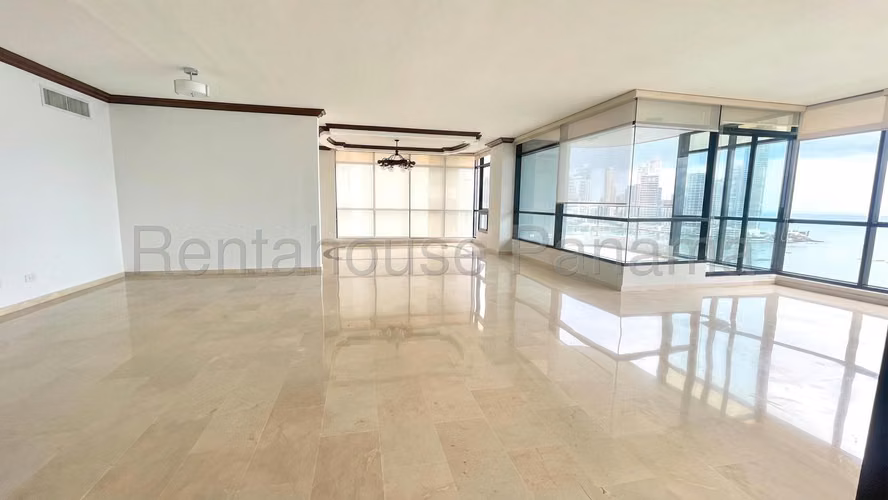 Venta de Exclusivo Apartamento de Lujo Frente al Mar en Av Balboa 27*1756Mfk - Imagen 4
