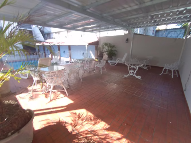 VENTA DE EDIFICIO BELLAVISTA GM