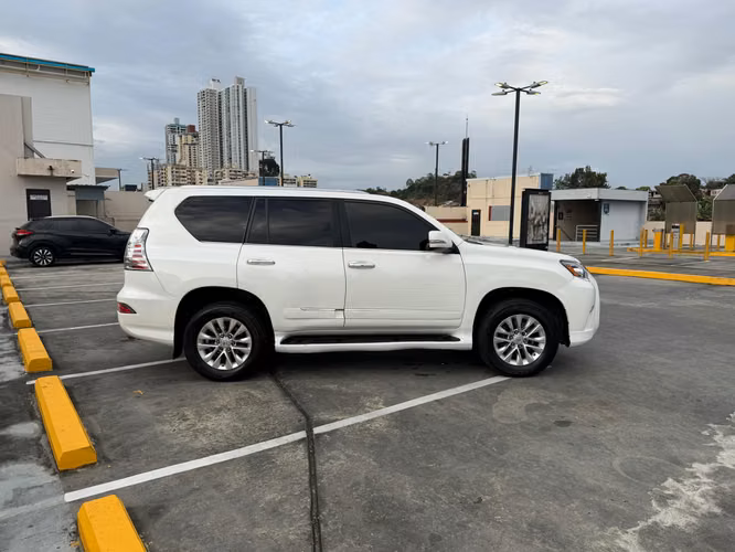LEXUS GX460 2014 20,900.00$ - Imagen 6