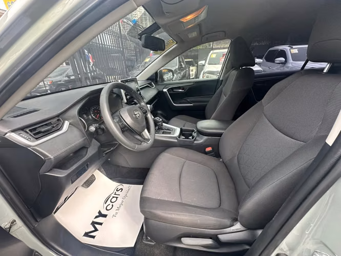 Toyota RAV4 2019 - Imagen 13