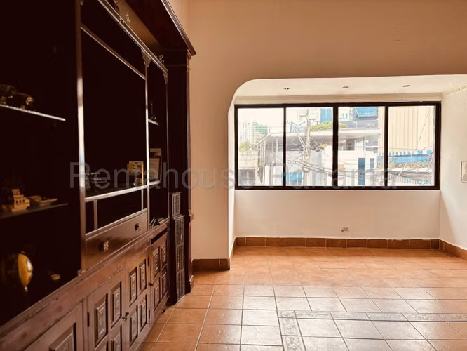 I8627GRR Alquiler de Oficina Comercial en La Cresta - Imagen 15