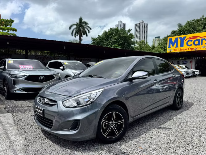 Hyundai Accent 2018 - Imagen 4