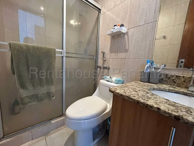 Alquilo Apartamento en Costa del Este KA27-1592
