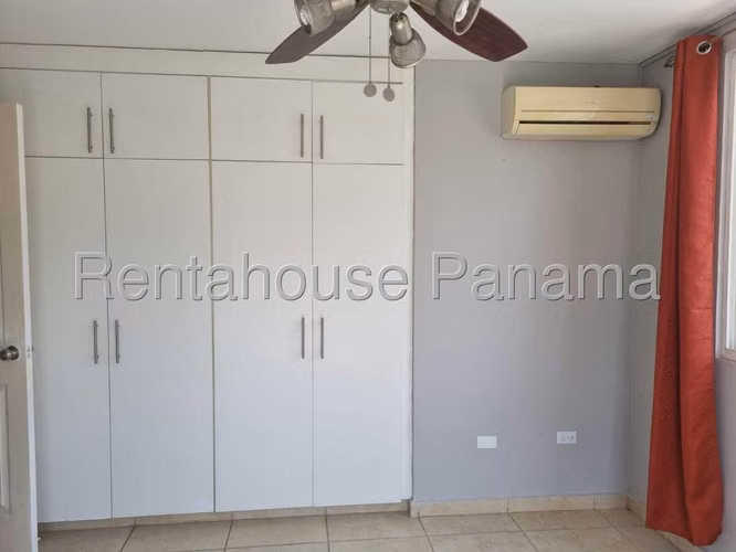 Alquiler Casa Brisas del Golf - YD