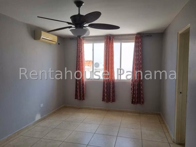 Alquiler Casa Brisas del Golf - YD