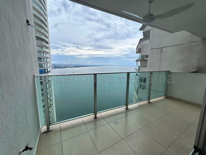 Alquiler Apartamento Punta Pacífica - YD