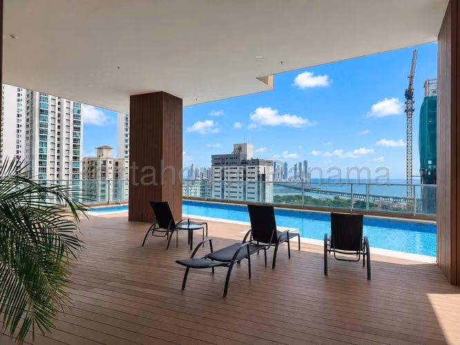 Se Vende Apartamento en Coco del Mar MDV27-1782