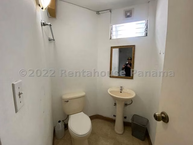 H3432GRR Alquiler de Oficina Comercial en Calle 50 - Imagen 17