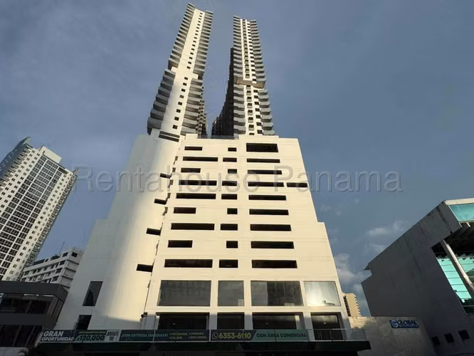 Se Alquila Apartamento en Via España YDU - Imagen 2
