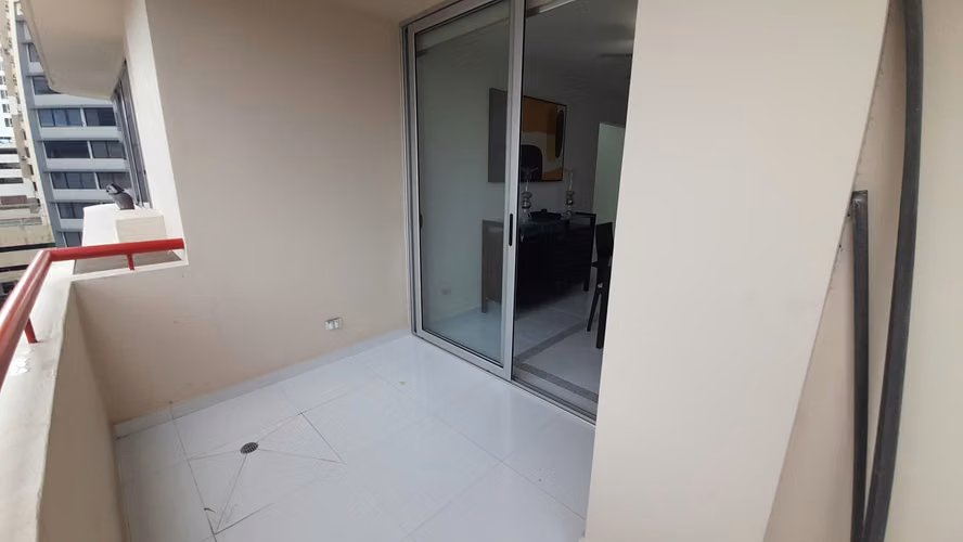 Vendo en El Cangrejo 143 mt2 # 2202 avd - Imagen 4