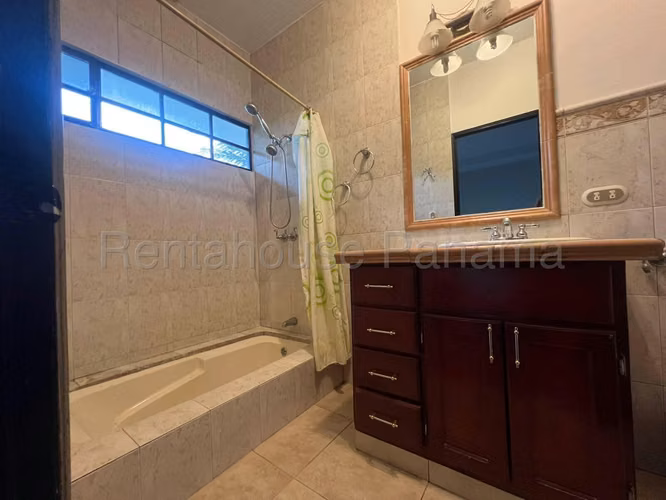 ALQUILER DE CASA EN CASA ALBROOK HQ - Imagen 9