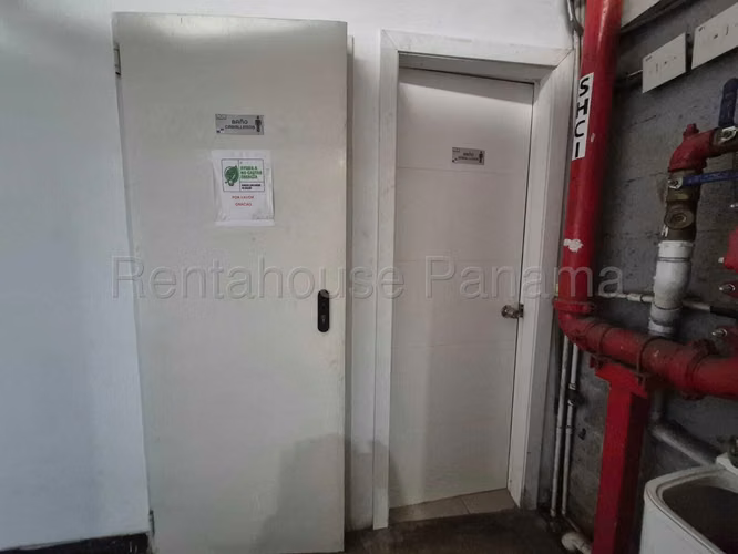 VENTA DE GALERA EN DOS CAMINOS LAS MANANITAS HQ - Imagen 19