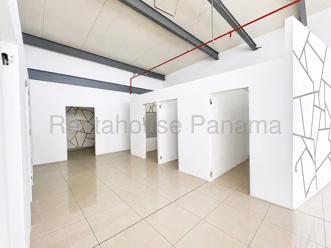 VENTA DE LOCAL EN CRYSTAL PLAZA LLANO BONITO HQ - Imagen 2