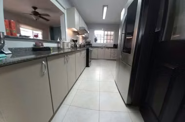 Alquiler-Casa, Villas Del Golfs 2- 2.000$ Brisas del Golfs. - Imagen 3