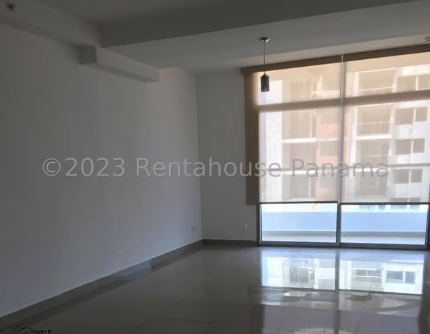 Se vende apartamento con vista a la ciudad en El Carmen - Imagen 15