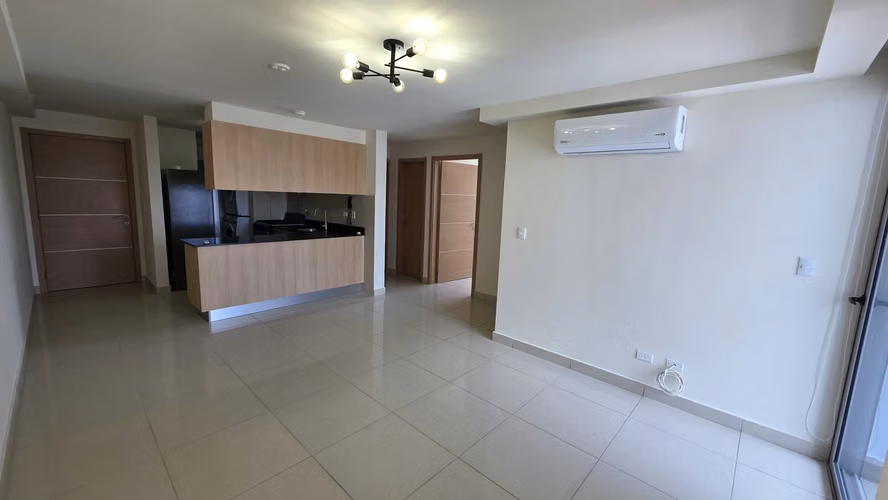 Se alquila apartamento en Vía españa - Imagen 8