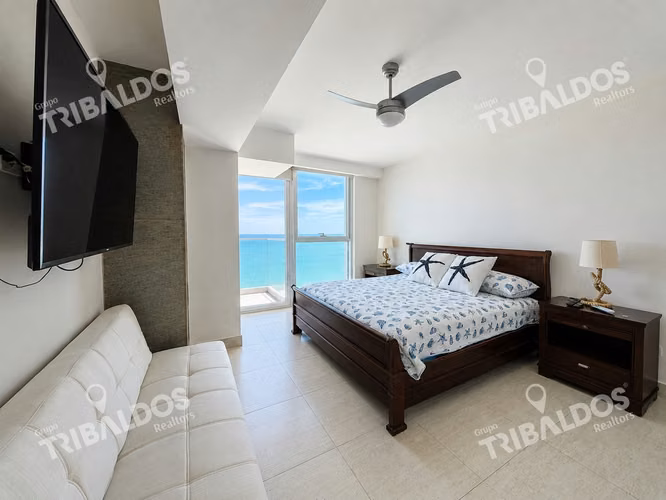 Venta de apartamento en Playa Blanca PH Lighthouse Beach Tower