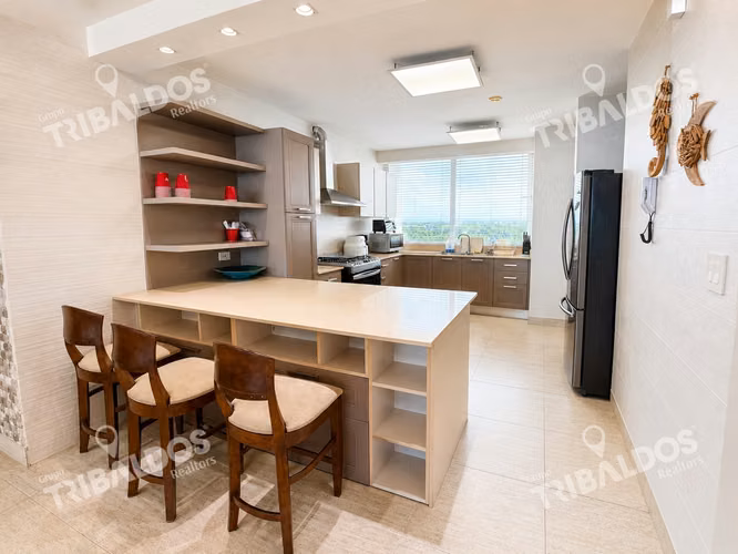 Venta de apartamento en Playa Blanca PH Lighthouse Beach Tower