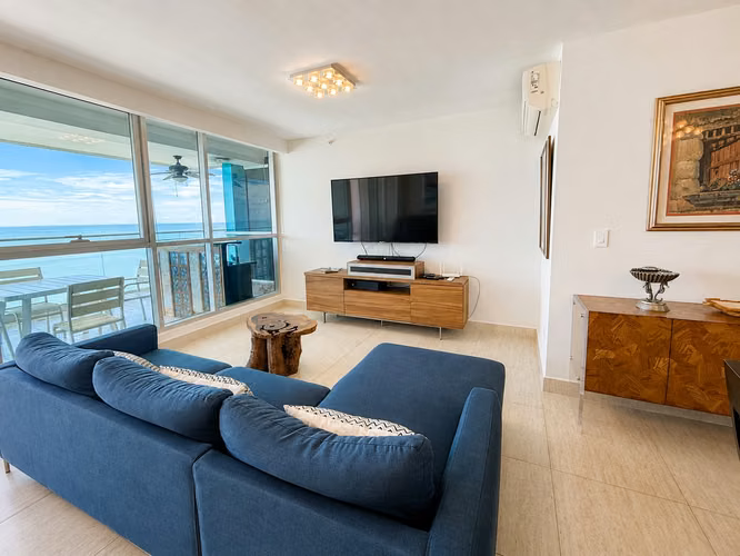 Venta de apartamento en Playa Blanca PH Lighthouse Beach Tower