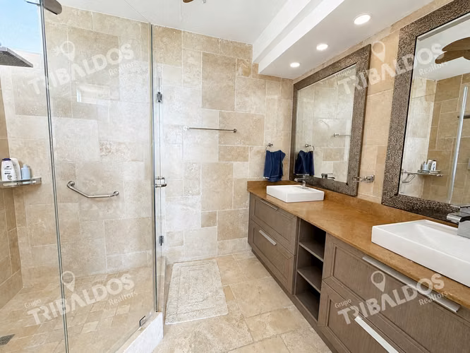 Venta de apartamento en Playa Blanca PH Lighthouse Beach Tower
