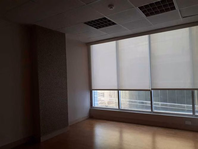 Alquiler de Oficina en Bella vista Ocean Business Plaza EC