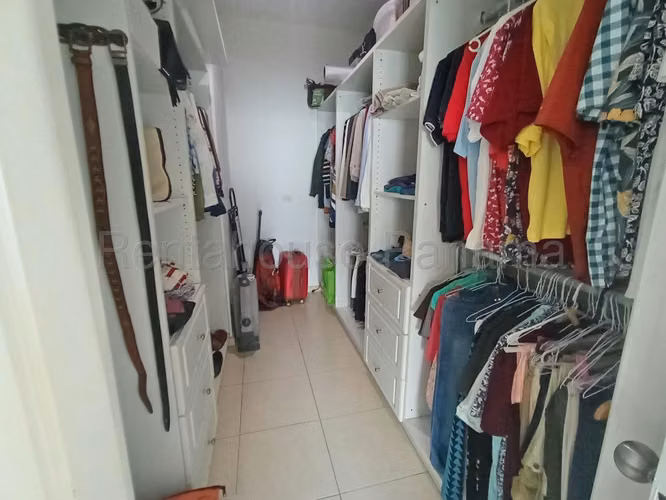 Venta de Apartamento en Avenida Balboa Ph Vista Marina JV - Imagen 9