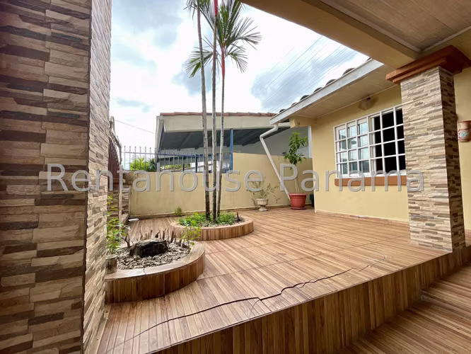 Venta de Casa en Altos de Panamá KC