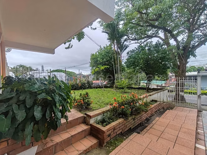 Venta de Casa en Betania KC - Imagen 10