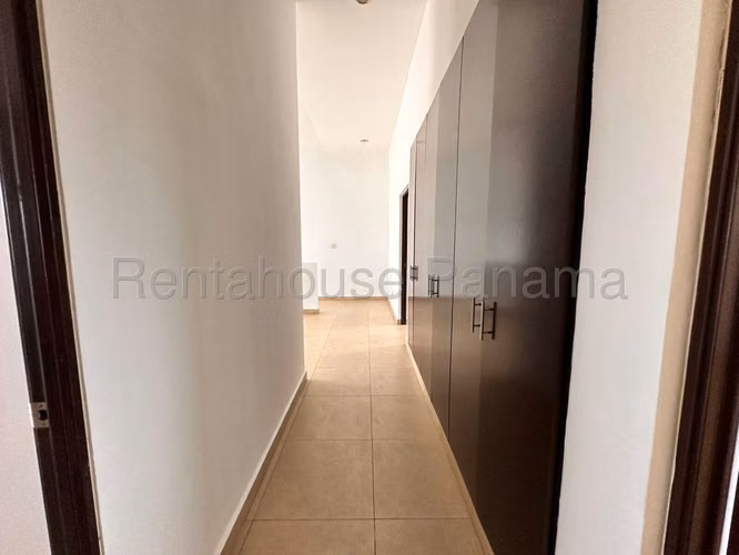 Venta de Casa en Paseo del Norte Olympus KC