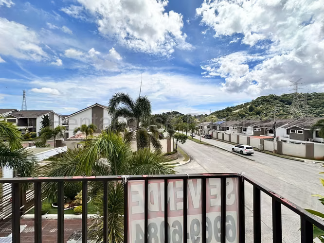 Venta de Casa en Paseo del Norte Olympus KC