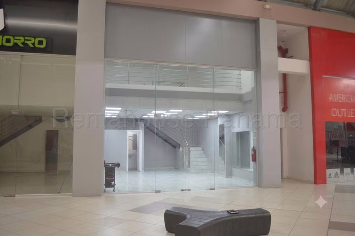 Local Comercial en Venta en 24 de Diciembre  JG