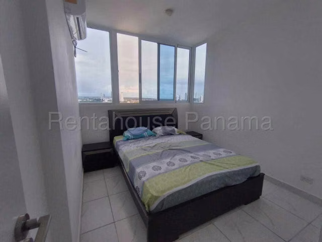 ALQUILER DE APARTAMENTO EN RIO ABAJO - Imagen 4